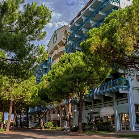 Grand Hotel Astoria-2